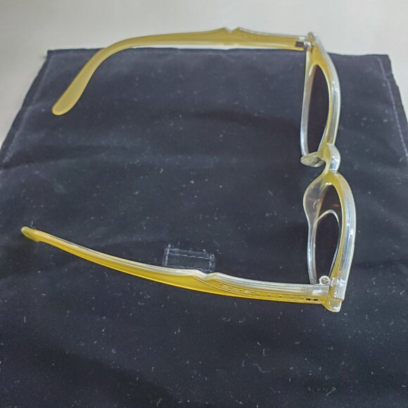 VINTAGE LOOK CAT EYE SUNGLASSES - Picture 3 of 3